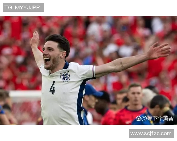 最新美足联足球明星阵容揭晓引发球迷热议与期待